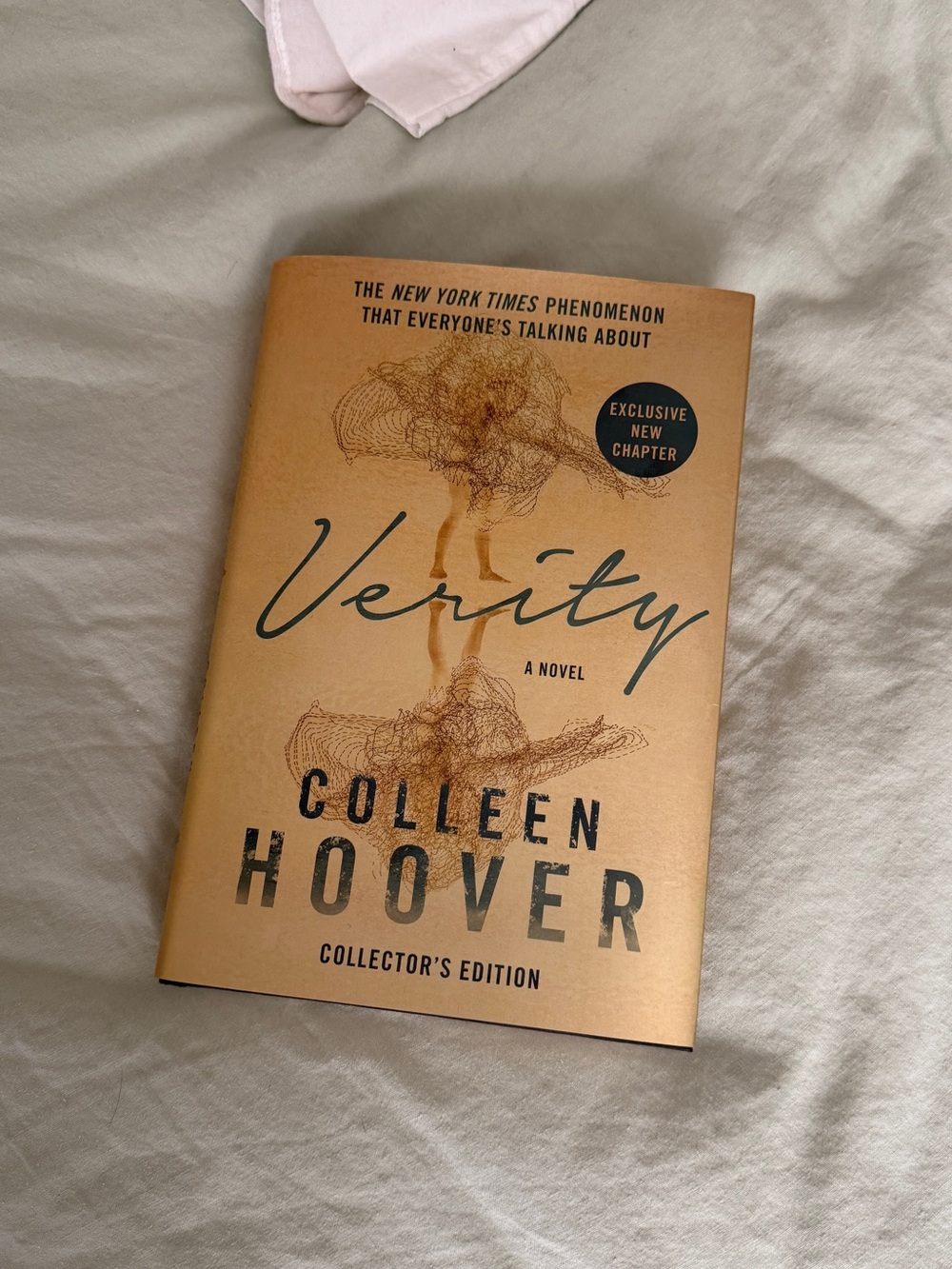 Verity by Colleen Hoover - Gold Hardcover Collector's Edition